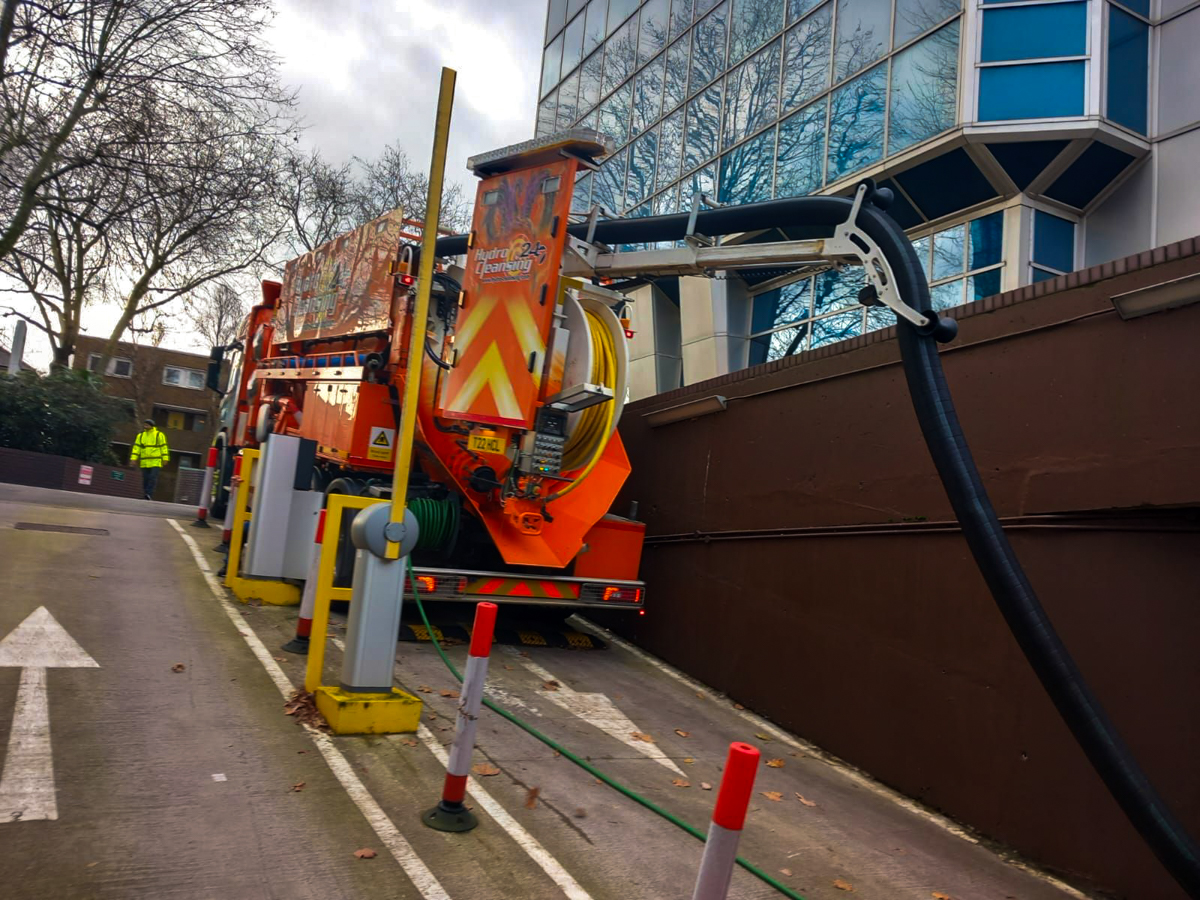 Commercial pump cleaning